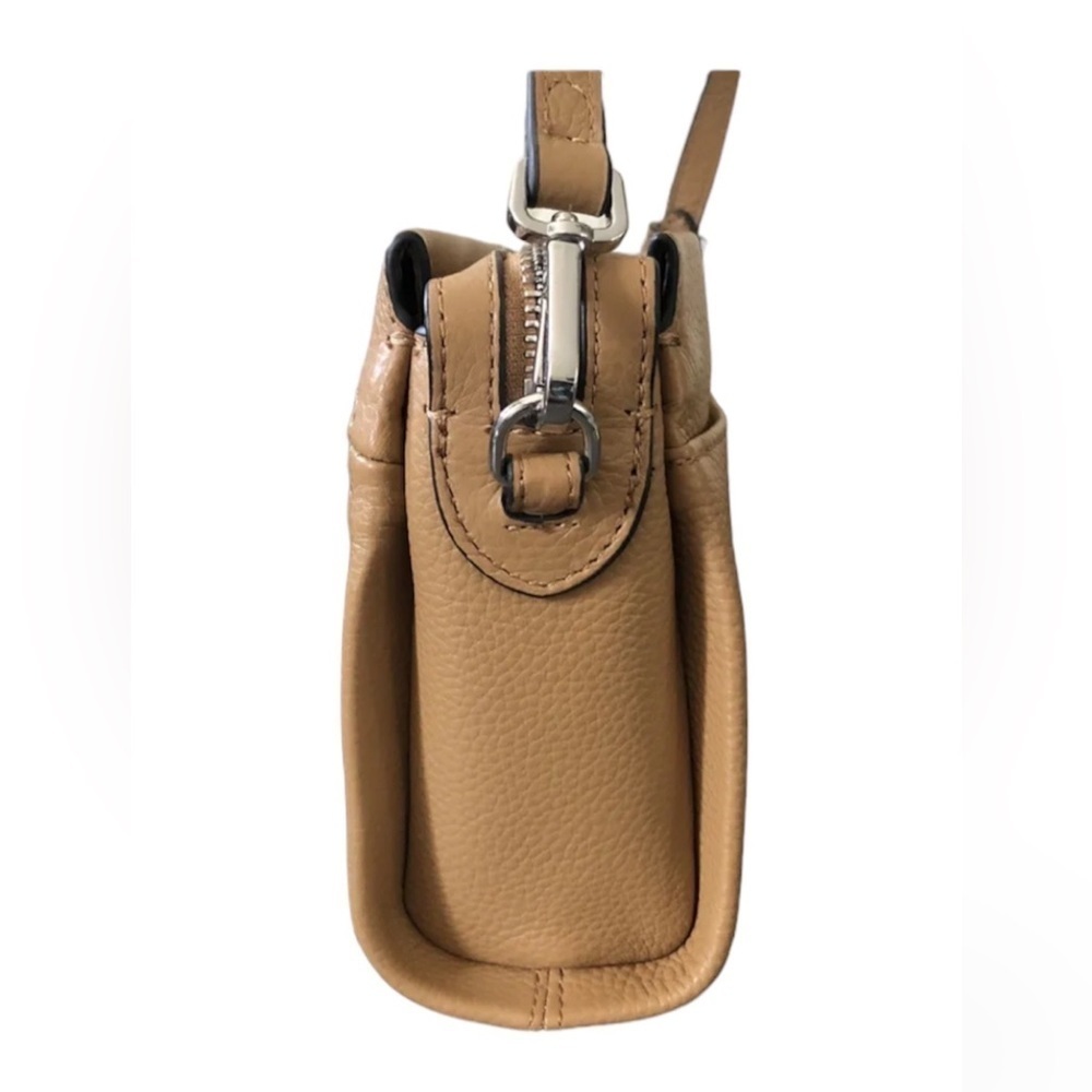 VINCE CAMUTO BRY~ OAK/CAMEL LEATHER ORGANIZER CROSSBODY BAG Zip Purse